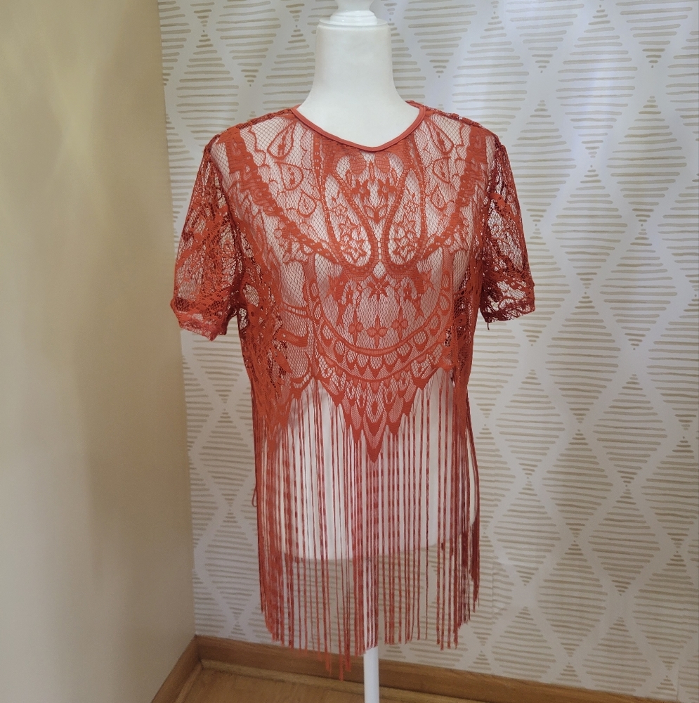 ⚘️NEW Lace Fringe Top